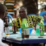 People_drinking_beer
